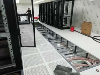 綿陽市中心醫院機房建設與維護服務 構建高效、穩定、安全的醫療信息系統基石